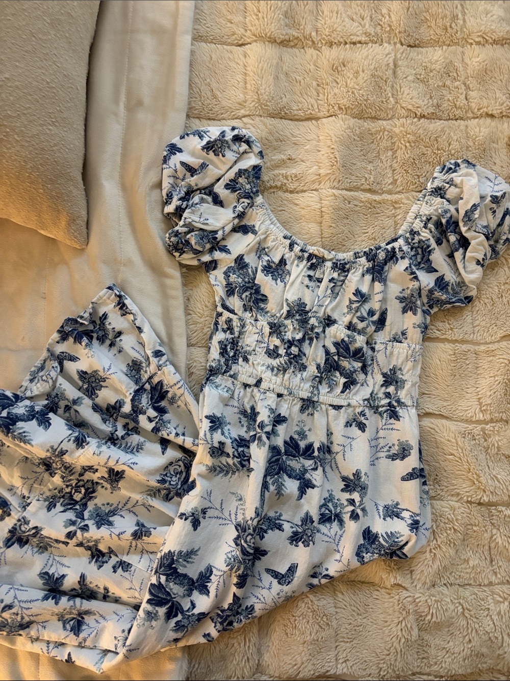 Blue Floral Puff-Sleeve Maxi Dress - White and Navy